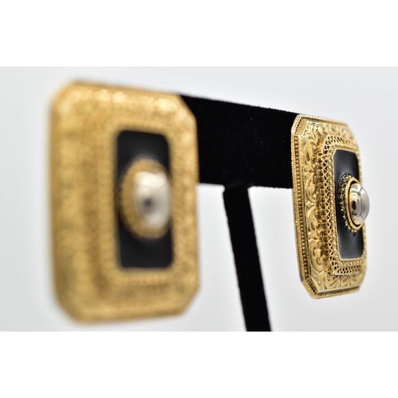 1928 Vintage Clip On Earrings Antiqued Gold Black Enamel Chunky Rectangle BinAZ - Picture 5 of 12